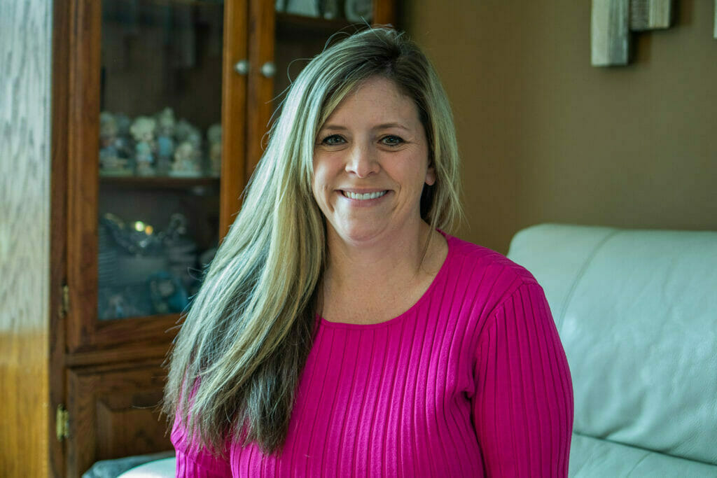 Jennifer is an Avivo program participant who entered Avivo through our Minnesota Family Resiliency Program and also worked with Avivo's dislocated worker program to gain financial independence and support herself and her children..
